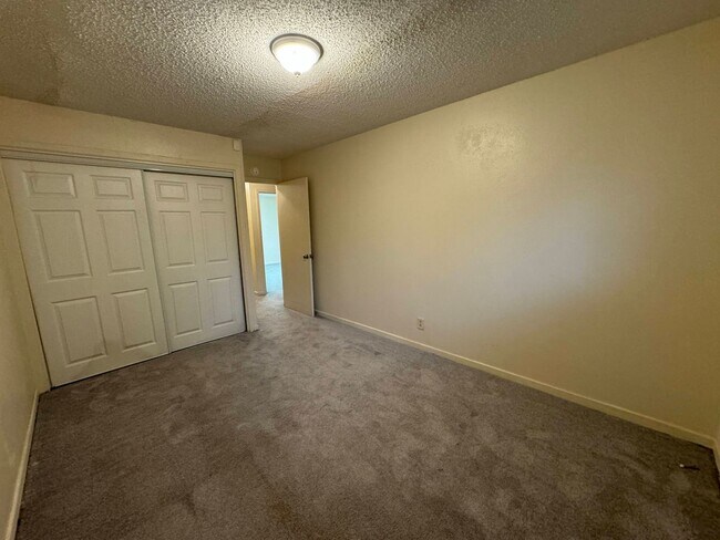 Building Photo - 4-Bedroom House for Rent in Killeen