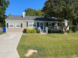 Front - 12 Fairway Ln