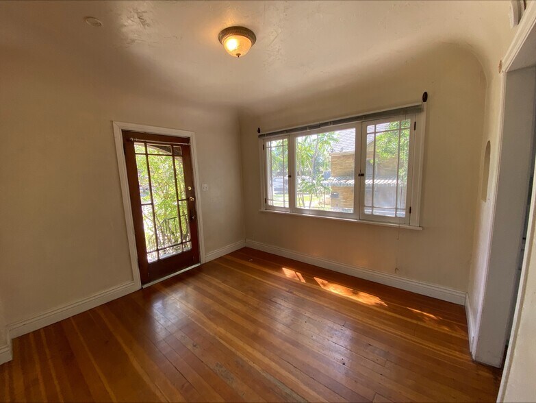 Building Photo - 247 N 400 E