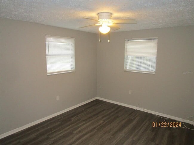 Building Photo - 8947 Cairo Ln