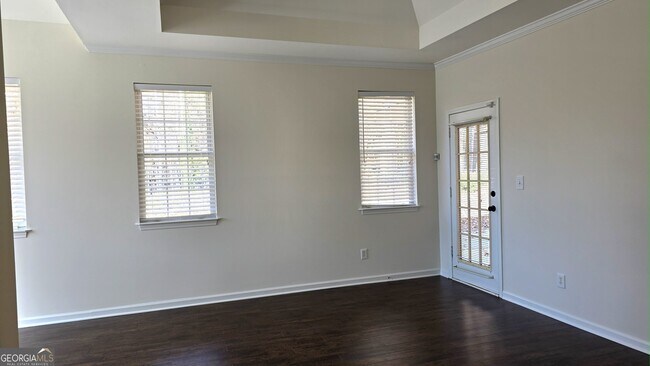 Building Photo - 21 Wellington Mnr Dr