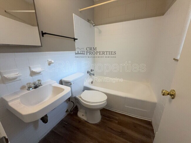 Building Photo - 6134 Hillside Ave