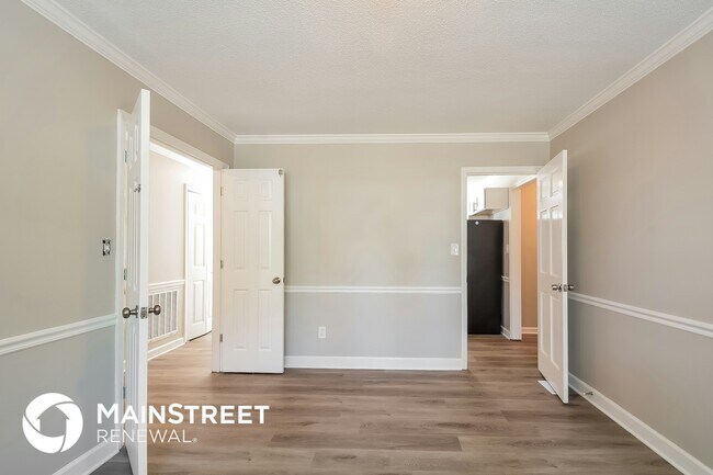 Building Photo - 6208 Degrace Dr