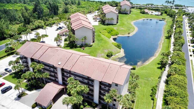 Building Photo - 401 Ocean Bluffs Blvd