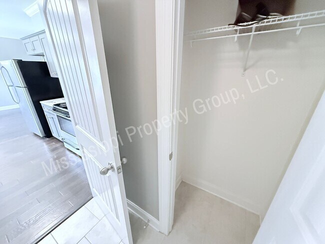 Building Photo - 4BR/4.5BA For Rent