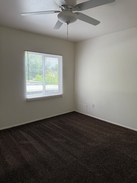 Building Photo - 3406 S 300 E