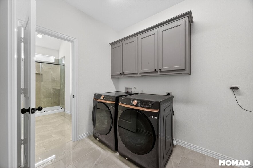 Building Photo - 1011 Hickory Chase Ln