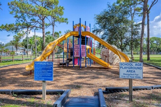 Building Photo - 85 Orange St