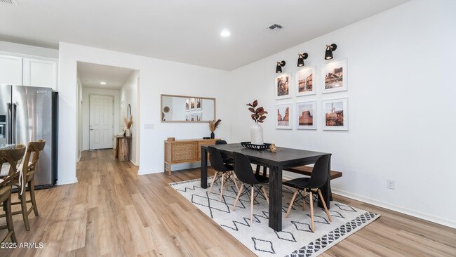 Building Photo - 17508 W Smt Dr