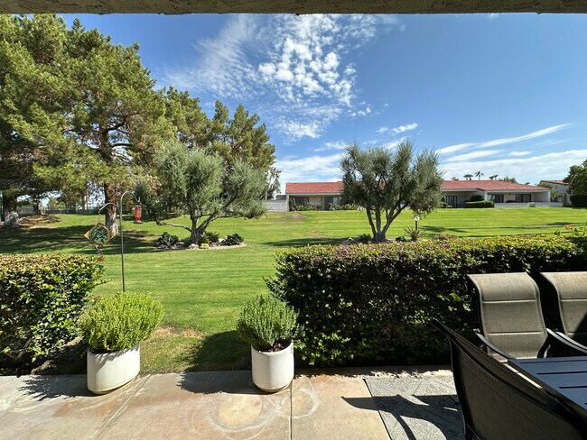 Building Photo - 166 Wimbledon Ct