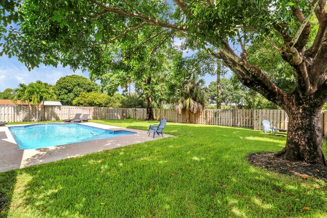 Building Photo - 509 Oak Terrace