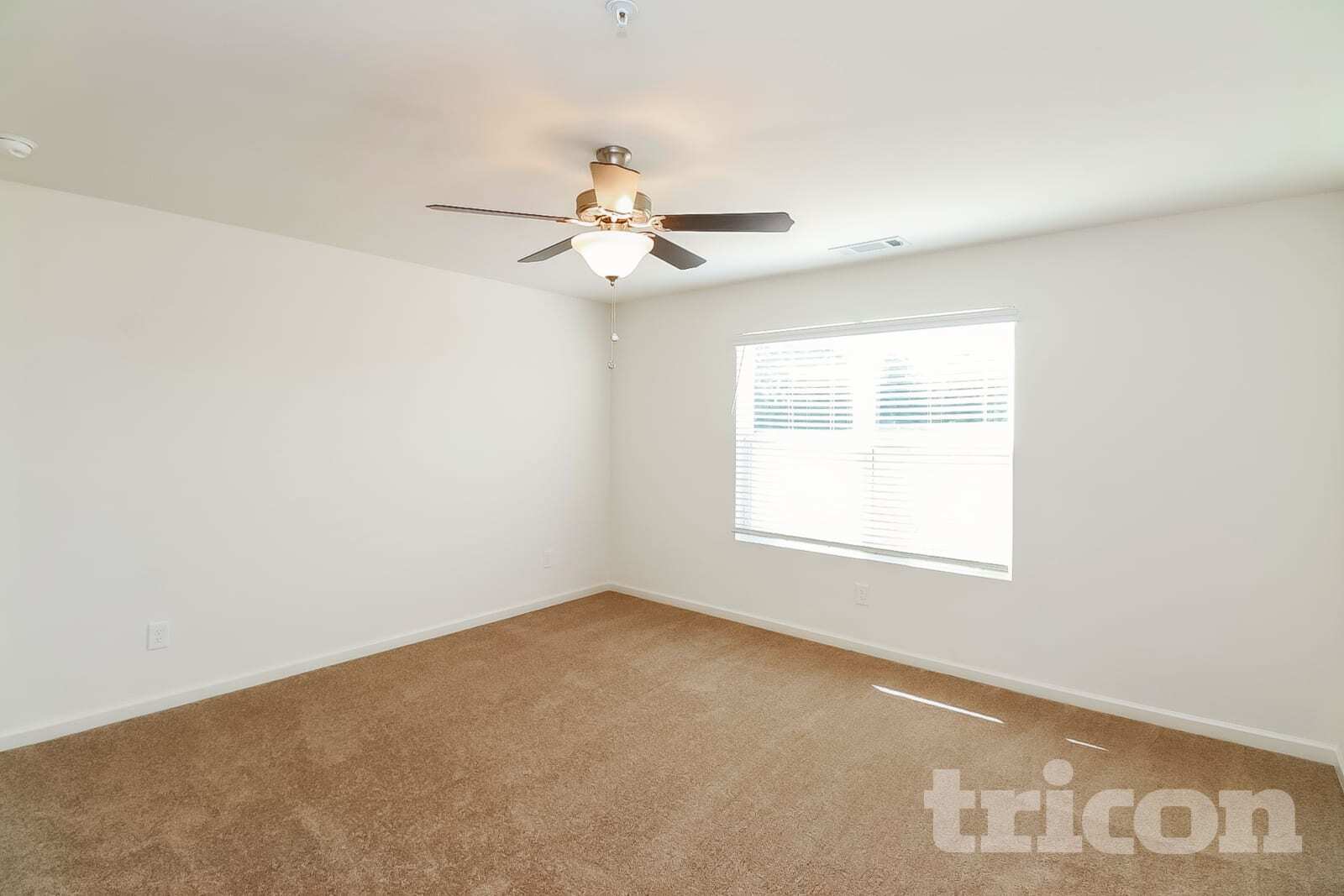 Building Photo - 11942 Fuller St