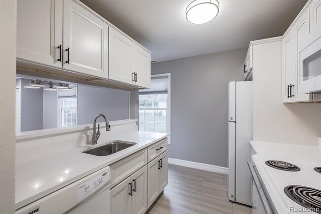 Building Photo - 2621 Thornbrier
