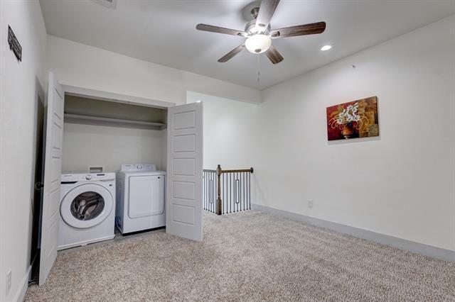 Building Photo - 6043 Rivendell Dr