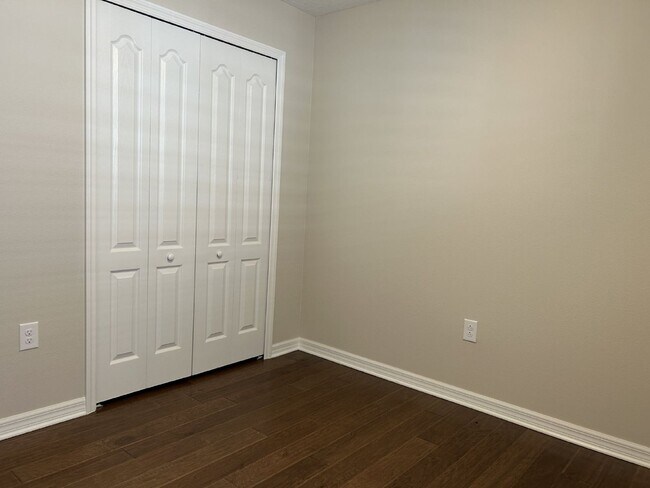 Building Photo - 12721 Sagewood Dr