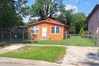 Building Photo - 2810 Venus St