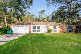 Building Photo - 13030 Depew Rd