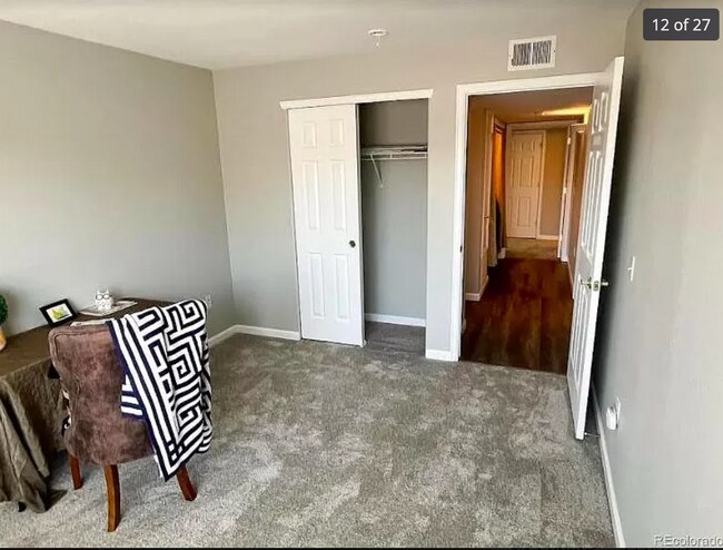 Building Photo - 1425 S Galena Way