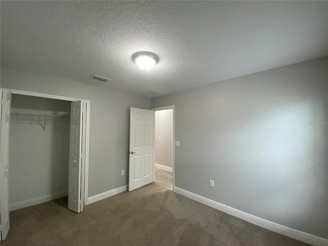 Building Photo - 2840 SW 147 St