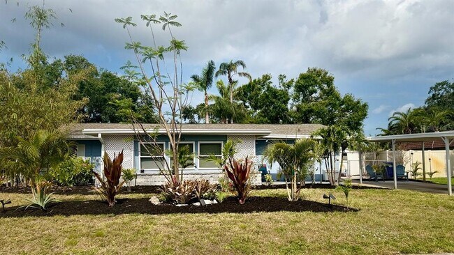 Building Photo - 716 50th St Ct W