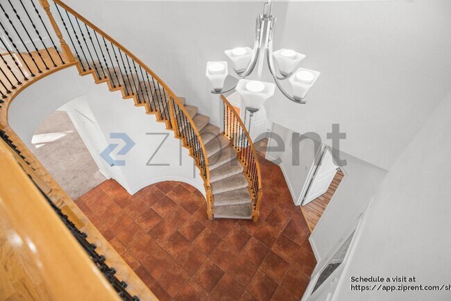 Building Photo - 207 Barcelona Dr