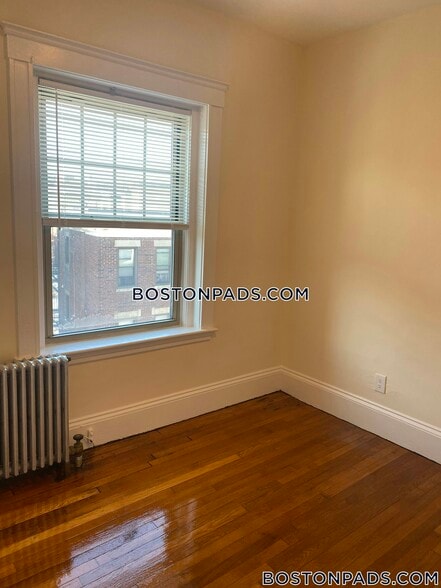 Building Photo - 1315 Commonwealth Ave