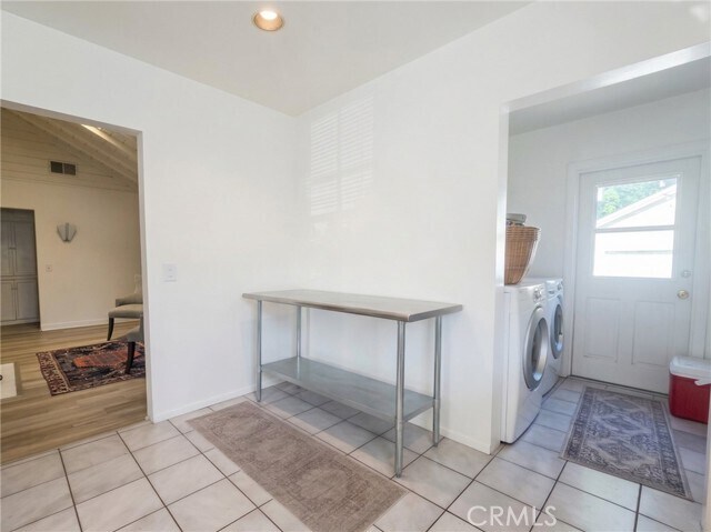 Building Photo - 4332 Sunnyslope Ave