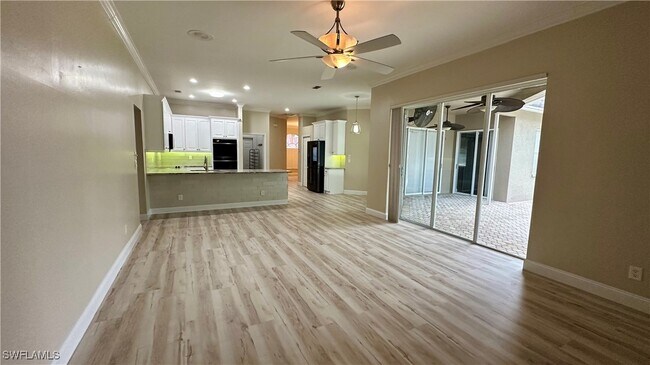 Building Photo - 8850 Creek Run Dr