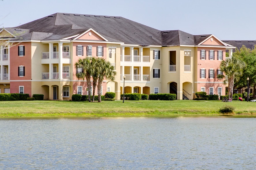 Legacy at Crystal Lake 1200 Floral Springs Blvd Port Orange FL 32129