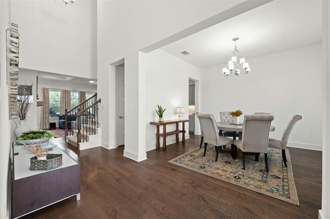 Building Photo - 208 Slate Rock Ter