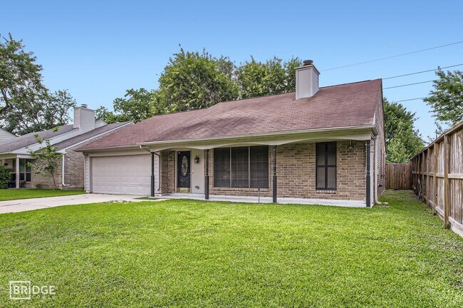 Building Photo - 11910 Yearling Dr