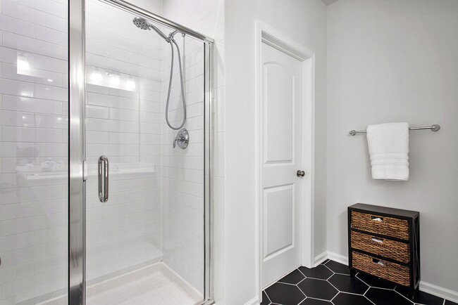 Building Photo - Modern 3-bedroom, 2.5-bath Townhouse!