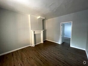 Building Photo - Bright Strawberry Mansion Apartment Close ...