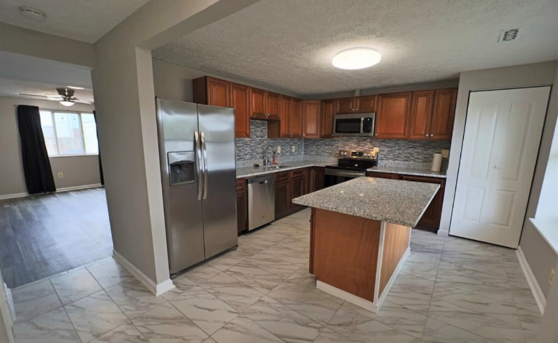 Building Photo - 7028 Hames Ct