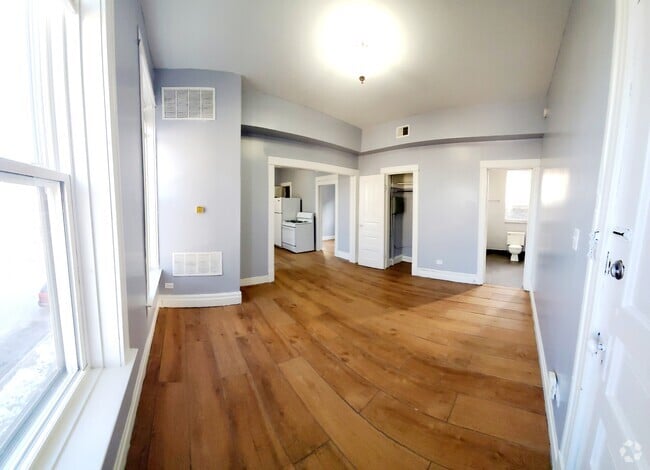 Building Photo - 3601 S Winchester Ave