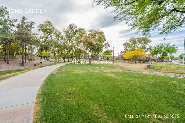 Building Photo - 5080 S McClelland Dr