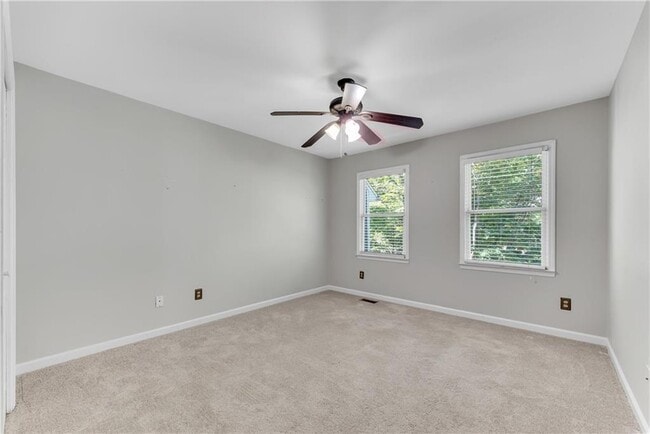 Building Photo - 1427 Old Virginia Ct SE