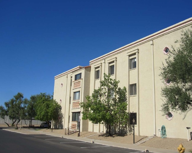 Casa Del Rio - Peoria, AZ | Apartment Finder