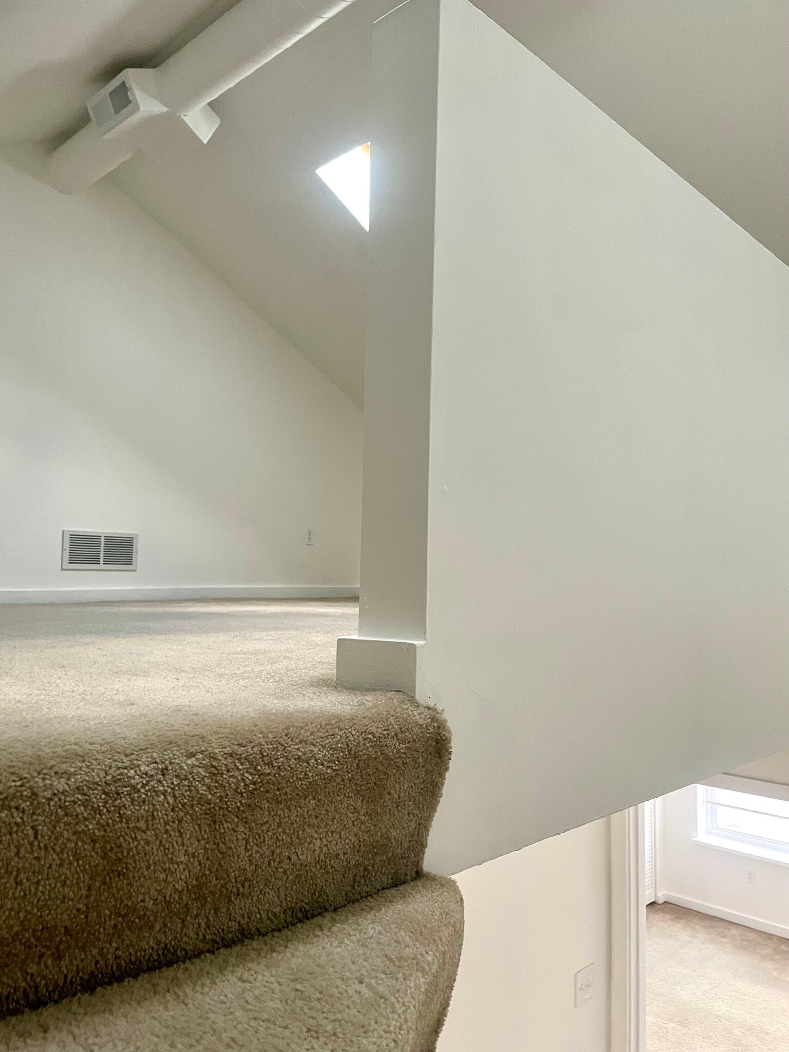 Building Photo - 118 S 26th St