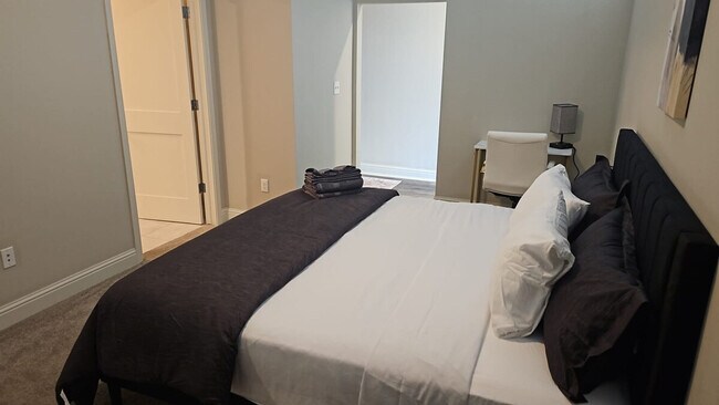 Building Photo - 110 N Boston Ave