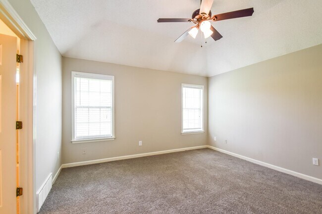 Building Photo - 7860 Freehold Dr