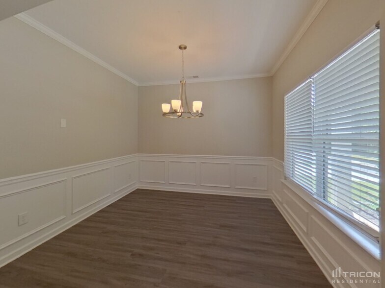 Building Photo - 157 Taylor Walk