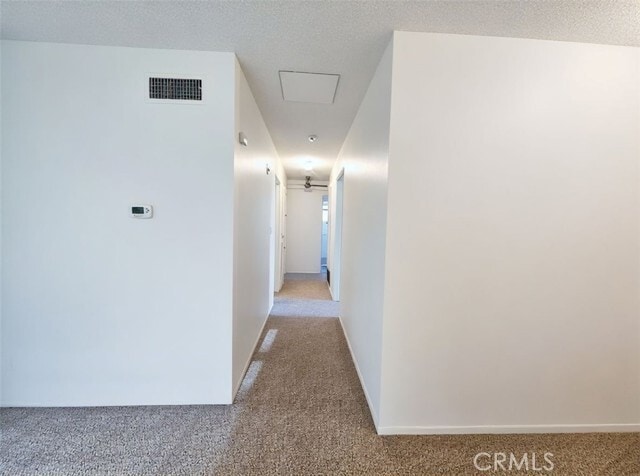 Building Photo - 907 Thomas Ave
