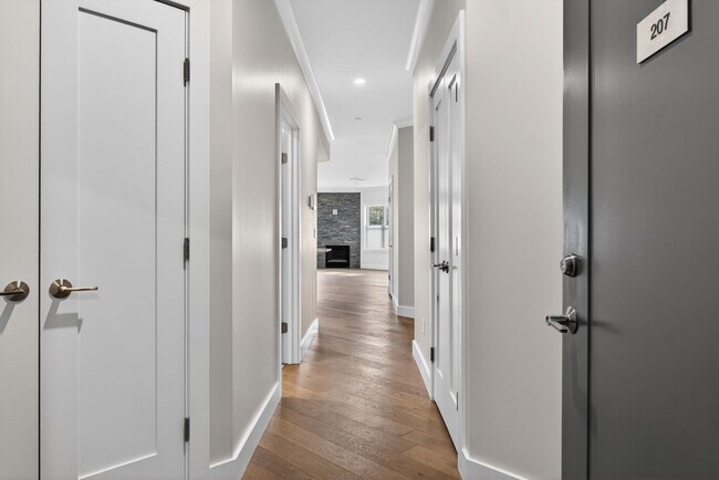 Building Photo - Gorgeous 2 Bed + Office | 2 Bath | 1,771 Sq Ft | Brand New Construction