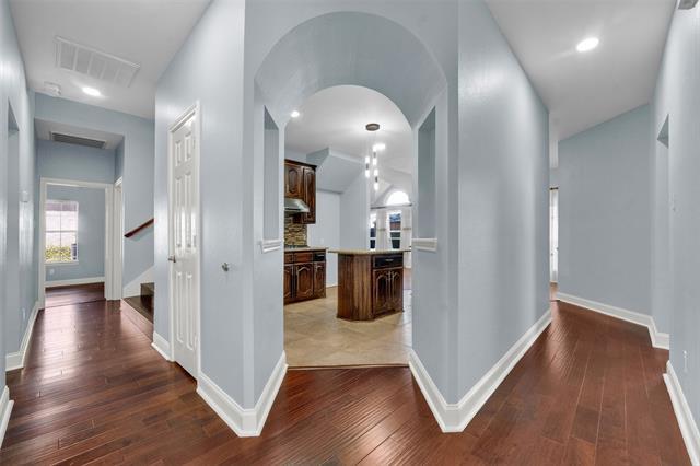 Building Photo - 1653 Churchill Ln