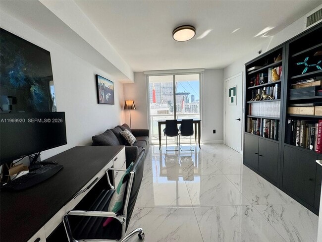 Building Photo - 50 Biscayne Blvd