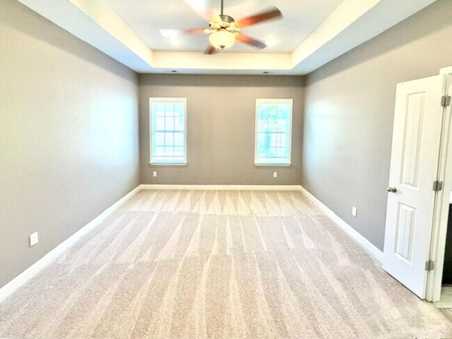 Building Photo - 8636 Birnham Cove