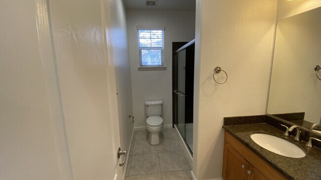 Building Photo - Mountain House Home Spacious 4 Bedroom, 3.5 Bath Home with Bonus Loft