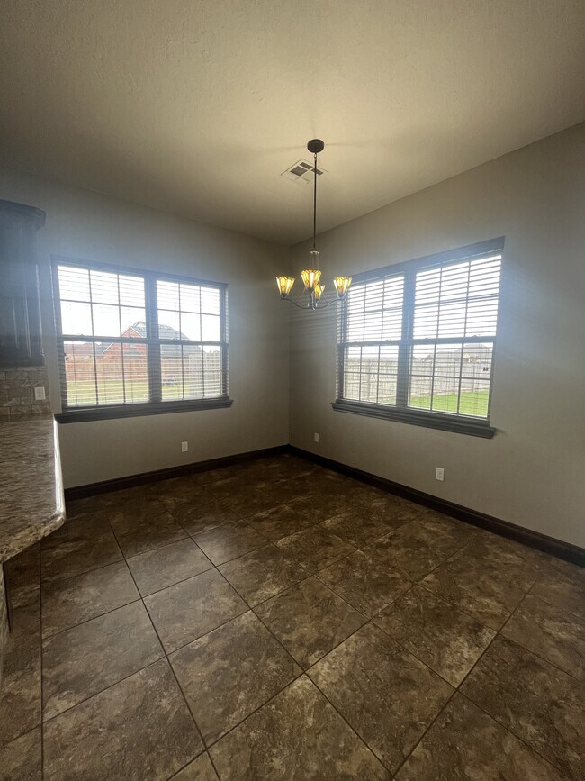 Building Photo - 48 Creekside Dr