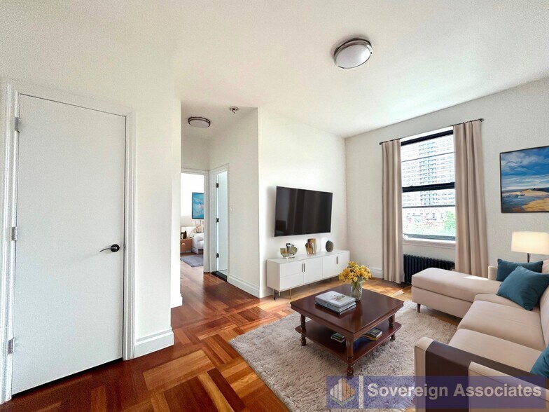 Primary Photo - 607 W 137th St